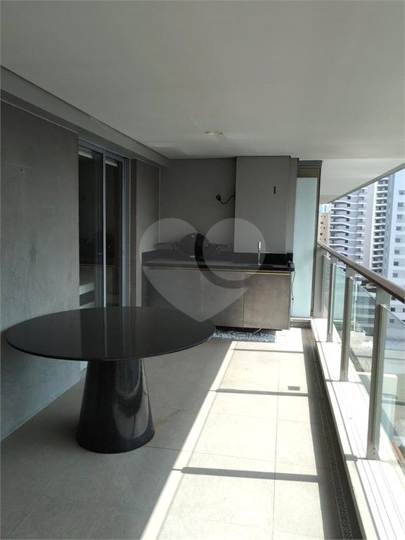 Apartamento para alugar com 1 suíte em Vila Nova Conceição, São Paulo, SP