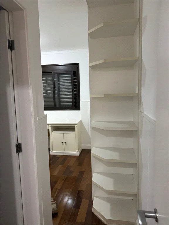 Apartamento à venda com 3 suítes em Vila Suzana, São Paulo, SP