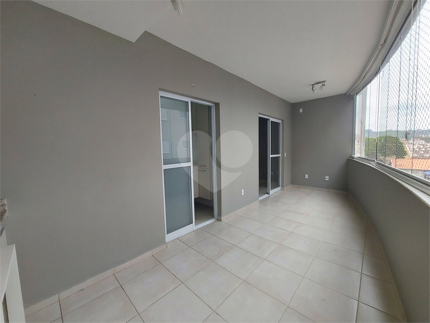 Apartamento à venda com 2 quartos, sendo 1 suíte, em Santa Claudina, Vinhedo, SP