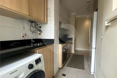 Apartamento à venda com 3 quartos, sendo 1 suíte, em Vila Andrade, São Paulo, SP