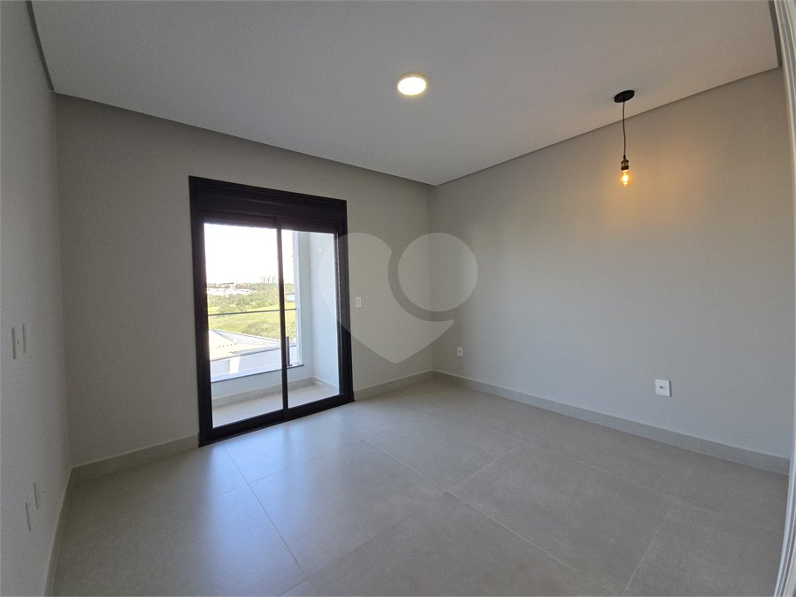 Casa à venda com 3 suítes no condomínio Helena Maria, Sorocaba - SP
