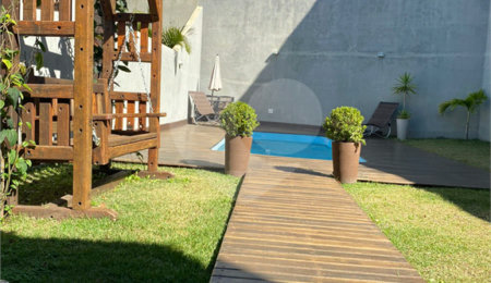 Sobrado à venda com 3 suítes em Jardim Paulista, Atibaia, SP