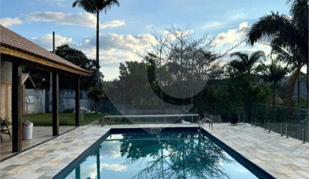 Casa Térrea à venda com 3 quartos, sendo 2 suítes,  em Luiz Fagundes, Mairiporã, SP