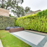 Casa à venda com 4 suítes no condomínio Jardim Flora, São Paulo - SP