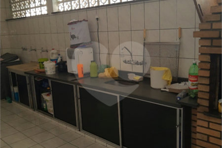 Casa à venda com 3 quartos, sendo 1 suíte, em Bosque dos Eucaliptos, São José dos Campos, SP