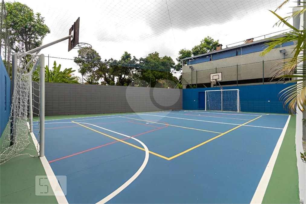 Apartamento à venda com 3 quartos em Caxingui, São Paulo, SP