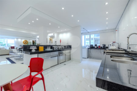 Apartamento à venda ou para alugar com 2 suítes em Cerqueira César, São Paulo, SP