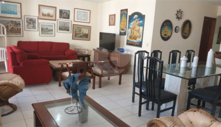 Apartamento à venda com 4 quartos, sendo 2 suítes,  em Tombo, Guarujá, SP