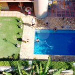 Casa à venda com 4 quartos, sendo 1 suíte, no condomínio Residencial Vale das Laranjeiras, Indaiatuba - SP