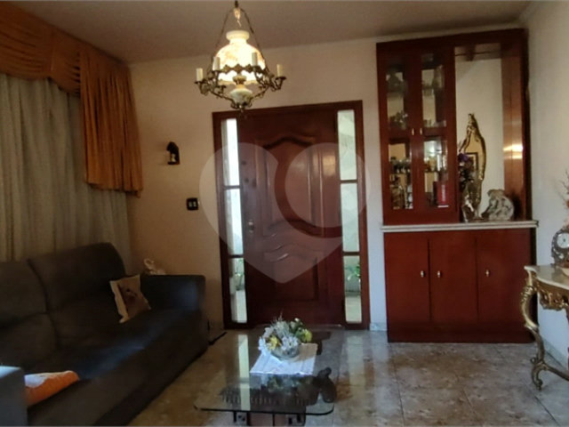 Sobrado à venda com 3 quartos, sendo 1 suíte,  em Santana, São Paulo, SP