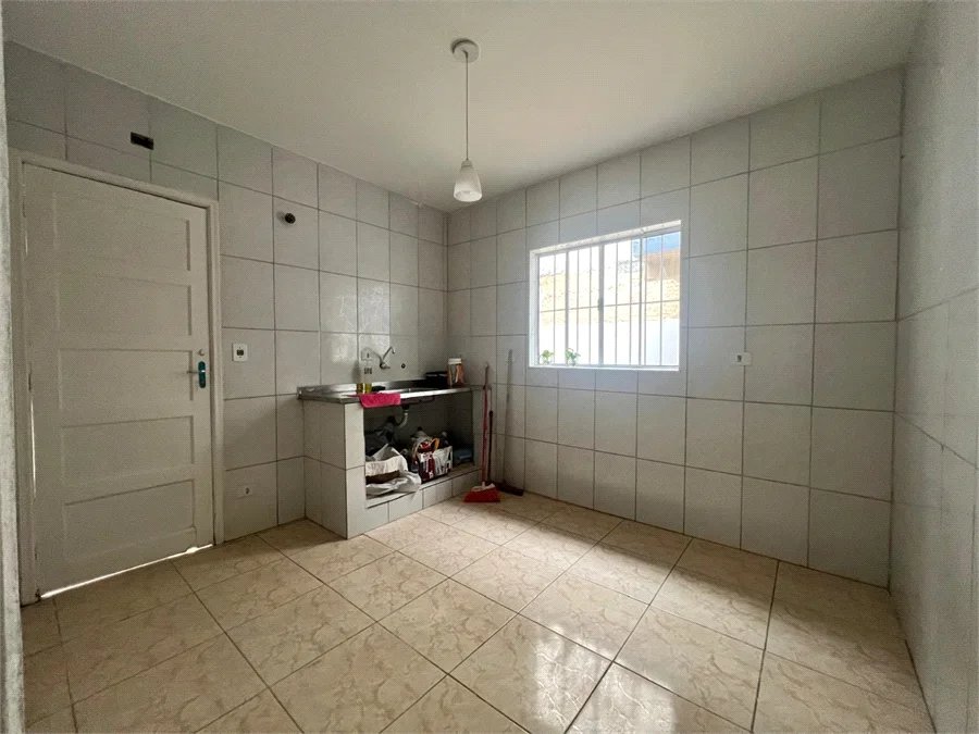 Casa à venda com 2 quartos em Jardim Pirajussara, São Paulo, SP