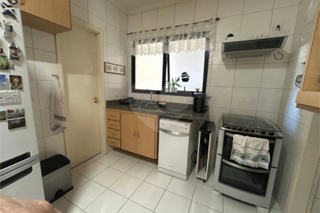 Apartamento à venda com 4 quartos, sendo 2 suítes, em Pinheiros, São Paulo, SP