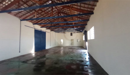 Salão para alugar em Vila Monteiro, Itapetininga, SP