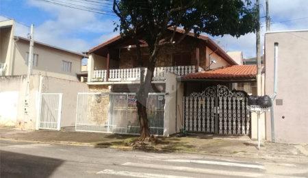 Sobrado à venda com 4 quartos, sendo 2 suítes,  em Jardim Regina, Indaiatuba, SP