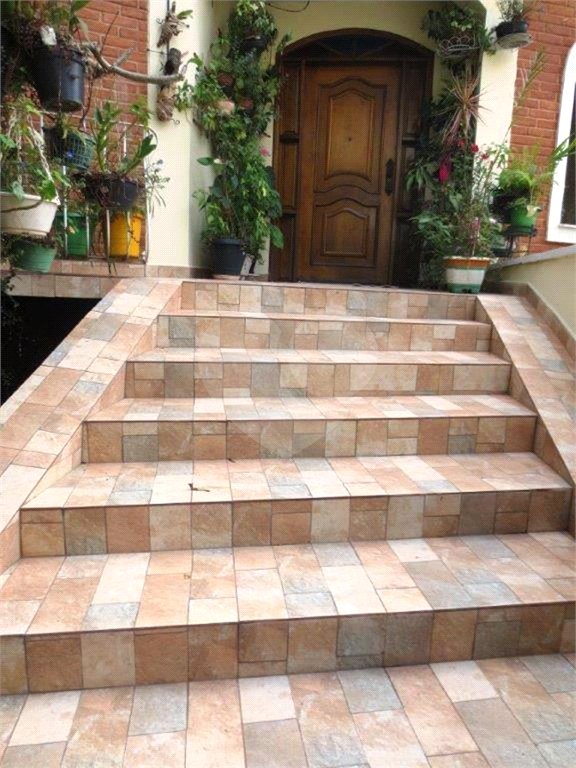 Sobrado à venda com 4 quartos, sendo 1 suíte, em Tucuruvi, São Paulo, SP