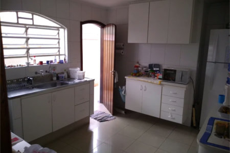 Casa à venda com 3 quartos, sendo 1 suíte, em Jardim Bonfiglioli, São Paulo, SP