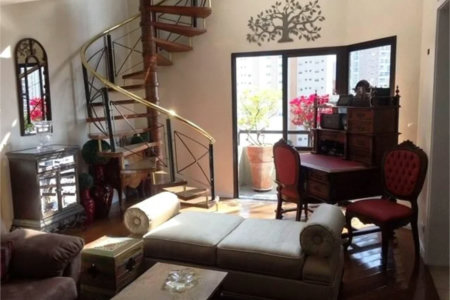 Cobertura à venda com 3 quartos, sendo 1 suíte, em Vila Andrade, São Paulo, SP