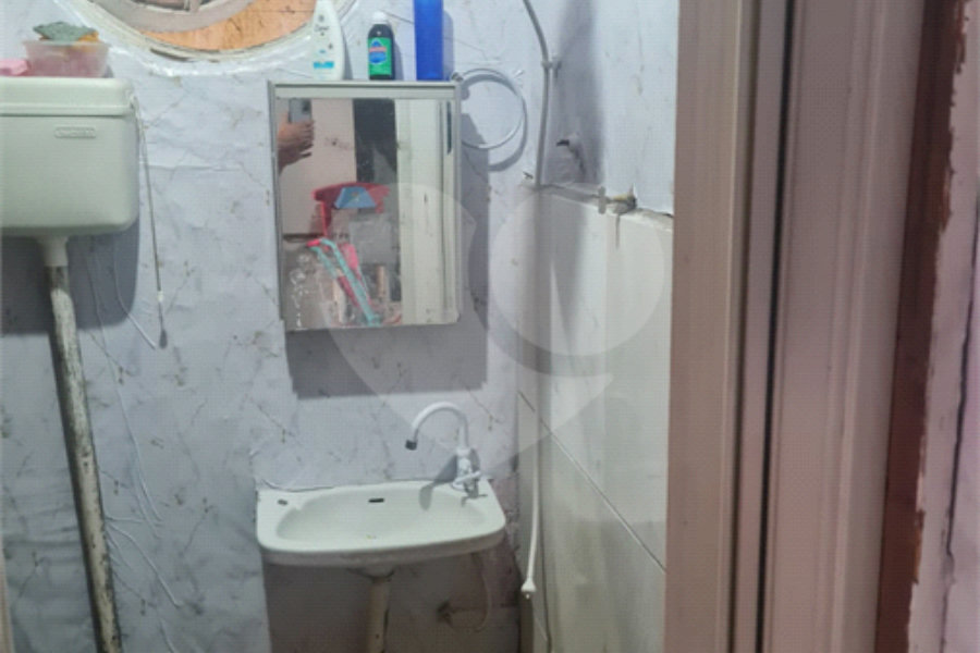 Sobrado à venda com 5 quartos, sendo 4 suítes, em Parque Edu Chaves, São Paulo, SP