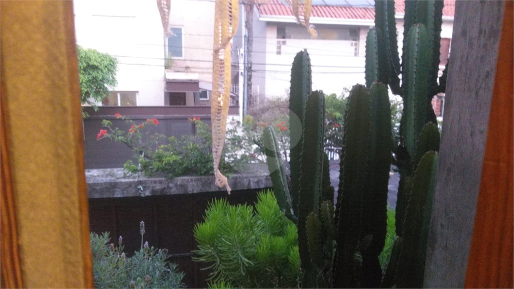 Casa à venda com 3 quartos, sendo 2 suítes, em Vila Mariana, São Paulo, SP