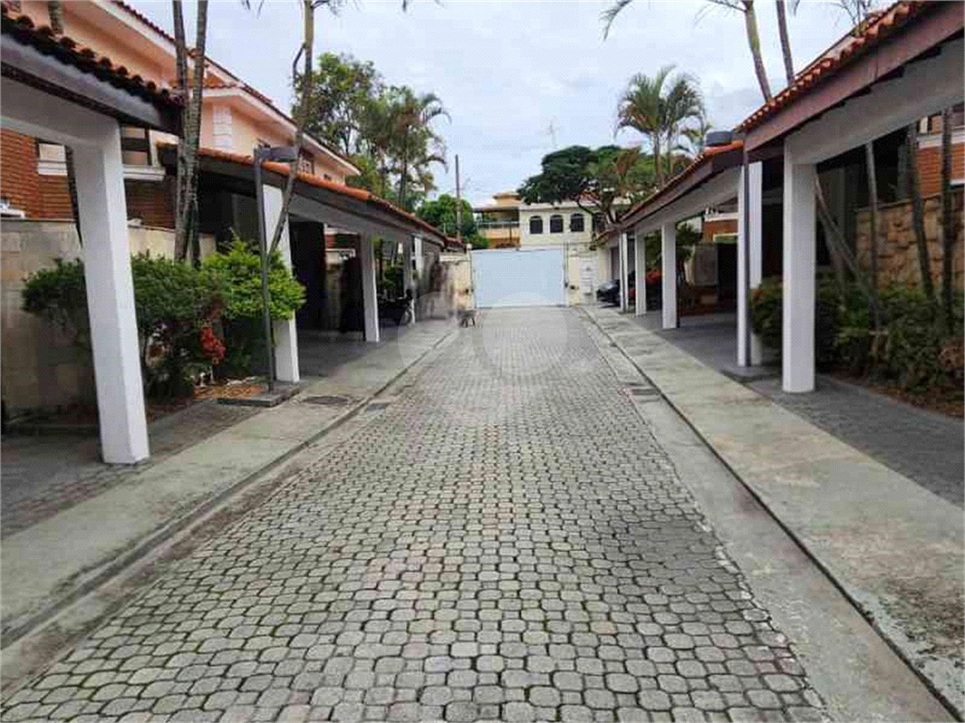 Casa à venda ou para alugar com 4 quartos, sendo 1 suíte,  em Tremembé, São Paulo, SP