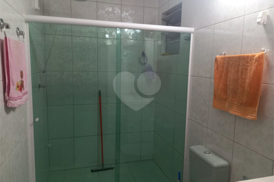 Sobrado à venda com 4 quartos, sendo 1 suíte, em Jardim Peri, São Paulo, SP