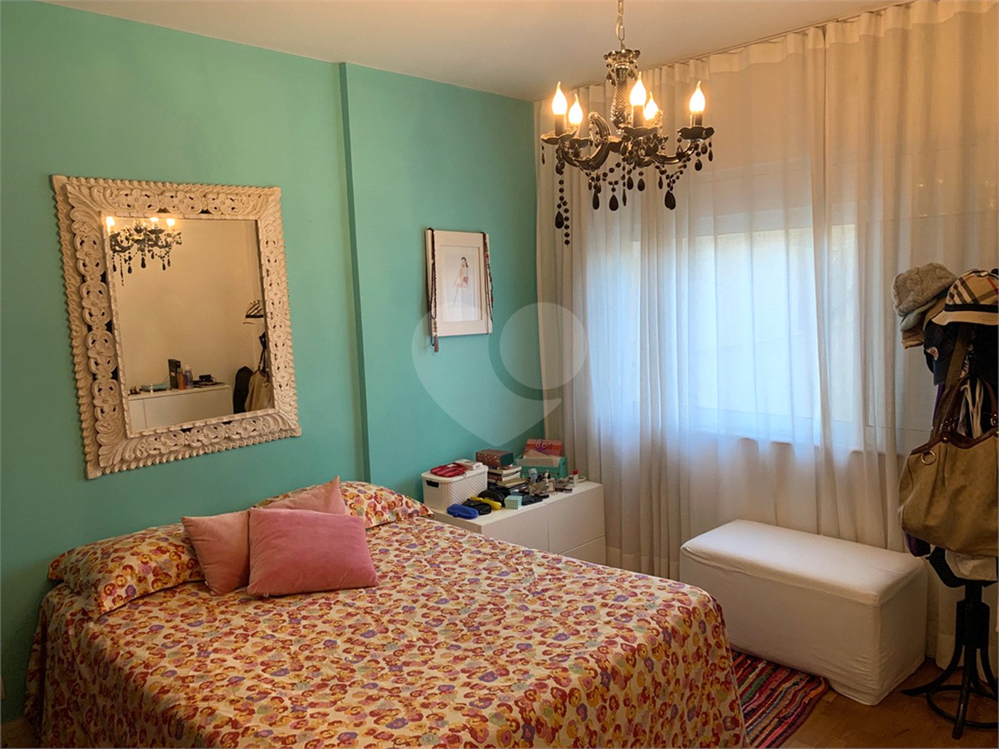 Apartamento à venda com 4 quartos, sendo 1 suíte, em Chácara Santo Antônio, São Paulo, SP