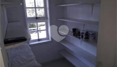 Casa à venda com 4 suítes no condomínio Suíça da Cantareira, Mairiporã - SP