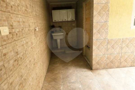 Sobrado à venda com 3 quartos, sendo 1 suíte, em Jardim das Vertentes, São Paulo, SP