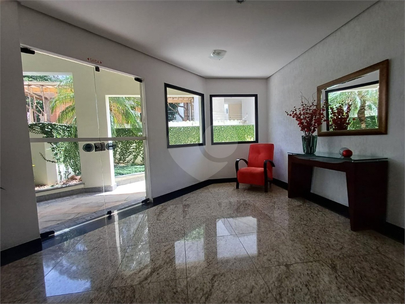 Apartamento à venda com 3 quartos, sendo 1 suíte, em Vila Monumento, São Paulo, SP
