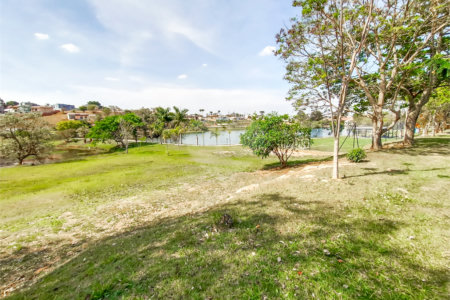 Terreno à venda no condomínio Terras de São Francisco, Salto de Pirapora - SP