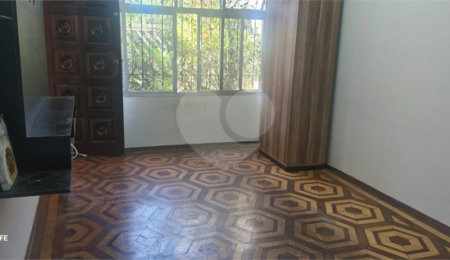 Casa Térrea à venda com 5 quartos, sendo 1 suíte,  em Vila Mafra, São Paulo, SP