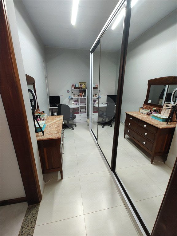 Casa à venda com 3 quartos, sendo 1 suíte, no Centro, Araraquara, SP