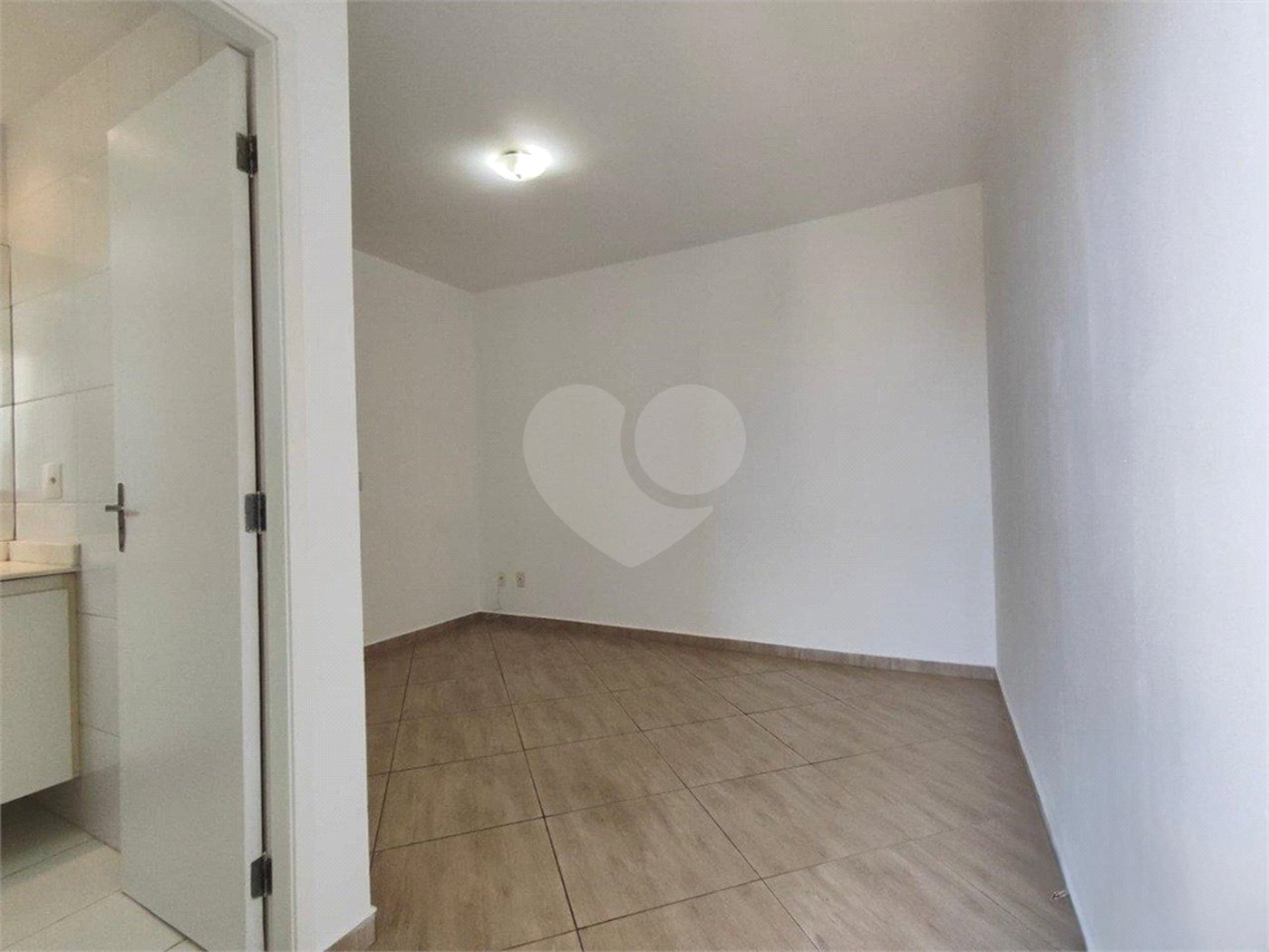 Apartamento à venda com 2 quartos, sendo 1 suíte, em Vila Trujillo, Sorocaba, SP