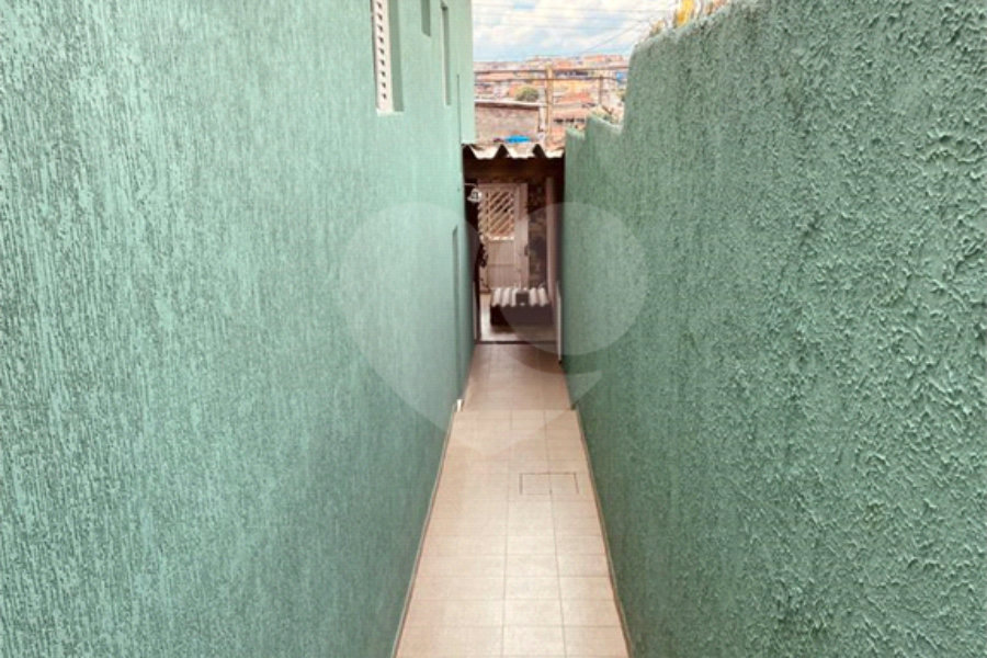 Casa Térrea à venda com 3 quartos em Itaquera, São Paulo, SP