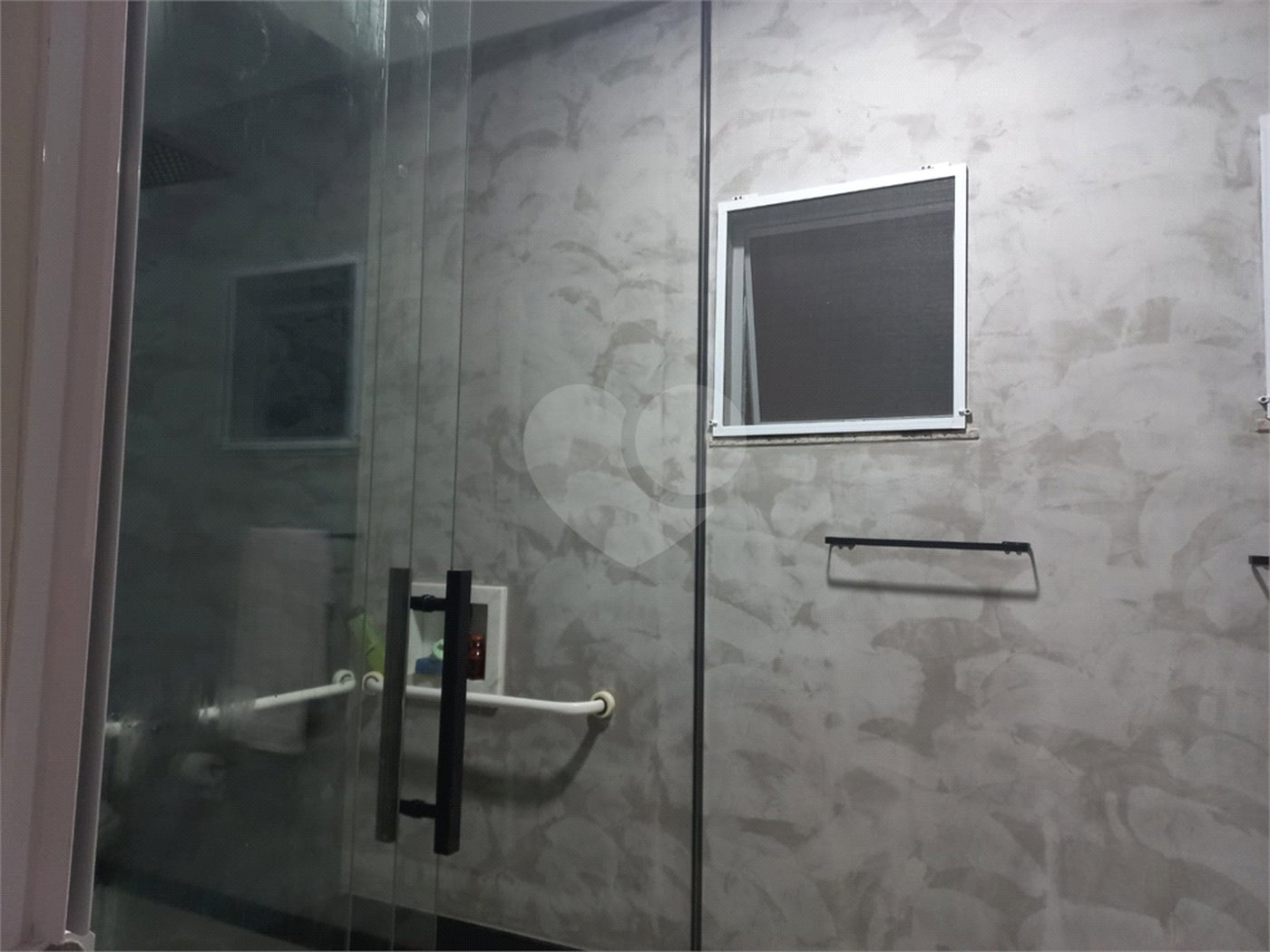 Sobrado à venda com 3 quartos, sendo 1 suíte,  em Villa Di Cesar, Mogi das Cruzes, SP
