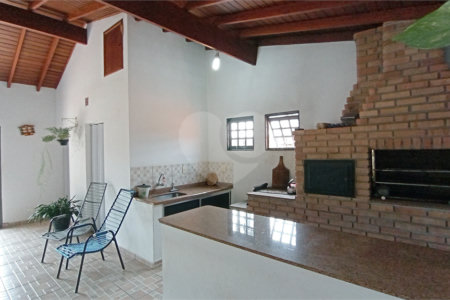 Chácara à venda com 3 quartos no Centro, Vinhedo, SP