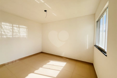 Casa à venda com 2 quartos, sendo 1 suíte, no condomínio Parque Guará, Rio de Janeiro - RJ