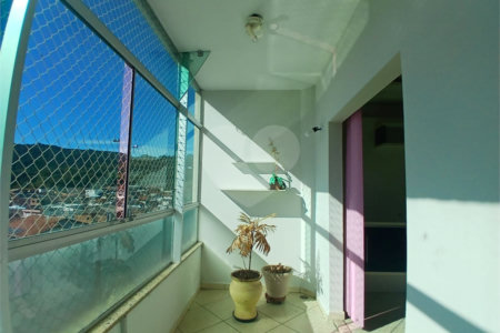 Apartamento à venda com 3 quartos, sendo 1 suíte,  em Jardim Brasil, São Roque, SP