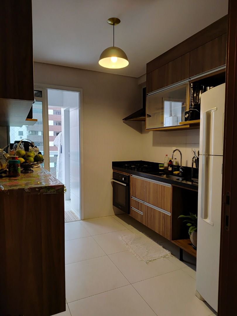 Apartamento com 2 dormitórios à venda, 76 m² por R$ 1.150.000,00 - Gonzaga - Santos/SP
