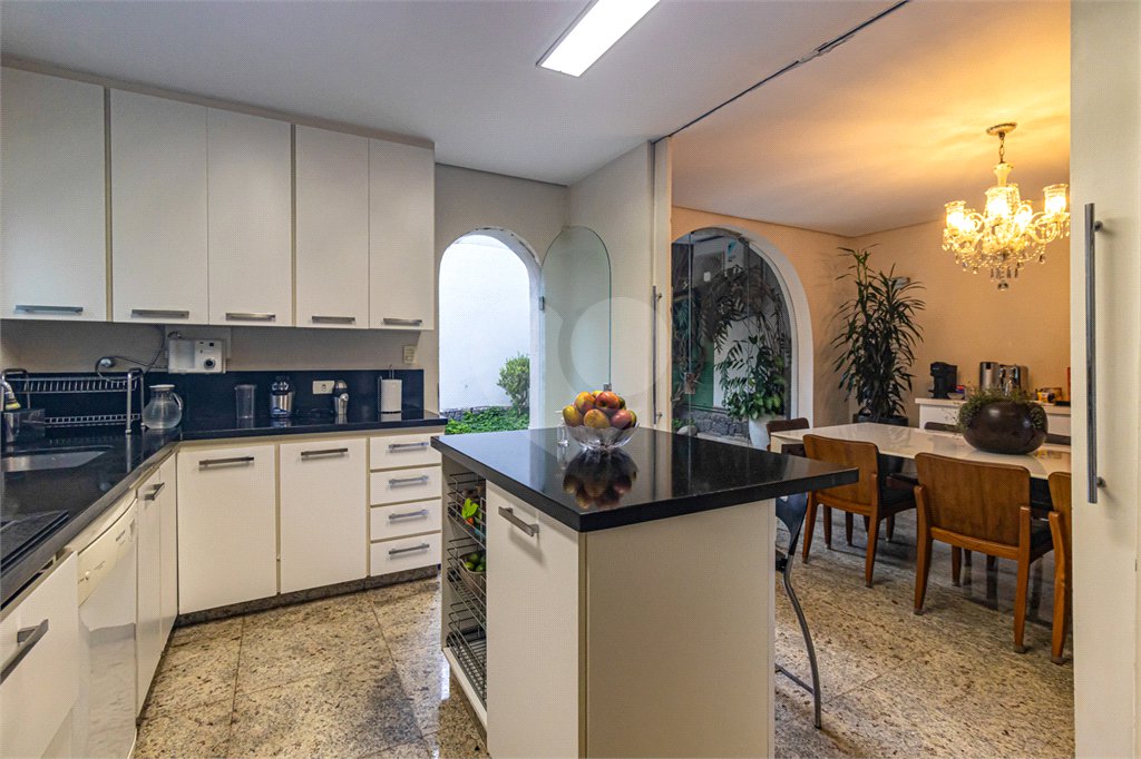 Casa à venda com 4 suítes em Planalto Paulista, São Paulo, SP
