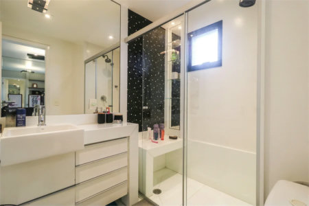 Apartamento à venda com 3 suítes em Cidade Monções, São Paulo, SP