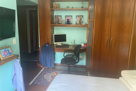 Apartamento à venda com 3 suítes em Jardim Londrina, São Paulo, SP