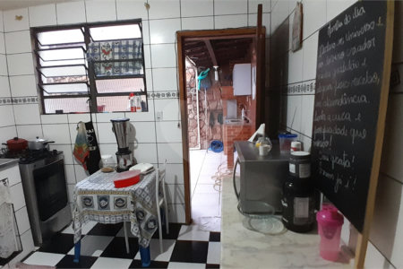 Casa à venda com 3 quartos em Campo Grande, Rio de Janeiro, RJ