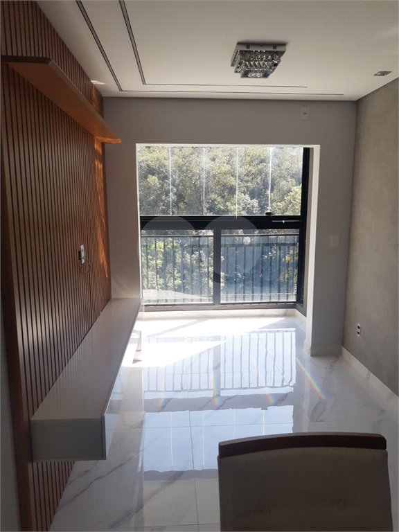 Apartamento à venda com 3 quartos, sendo 1 suíte, em Vila Domingues, Votorantim, SP