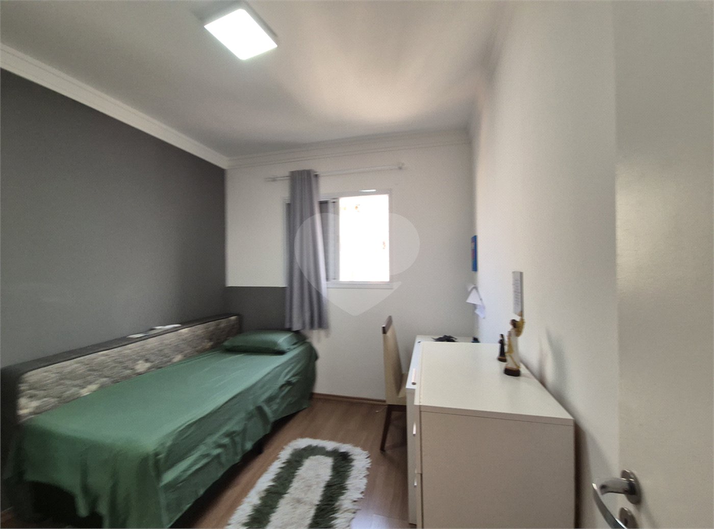 Apartamento à venda com 3 quartos, sendo 1 suíte,  em Vila Jardini, Sorocaba, SP