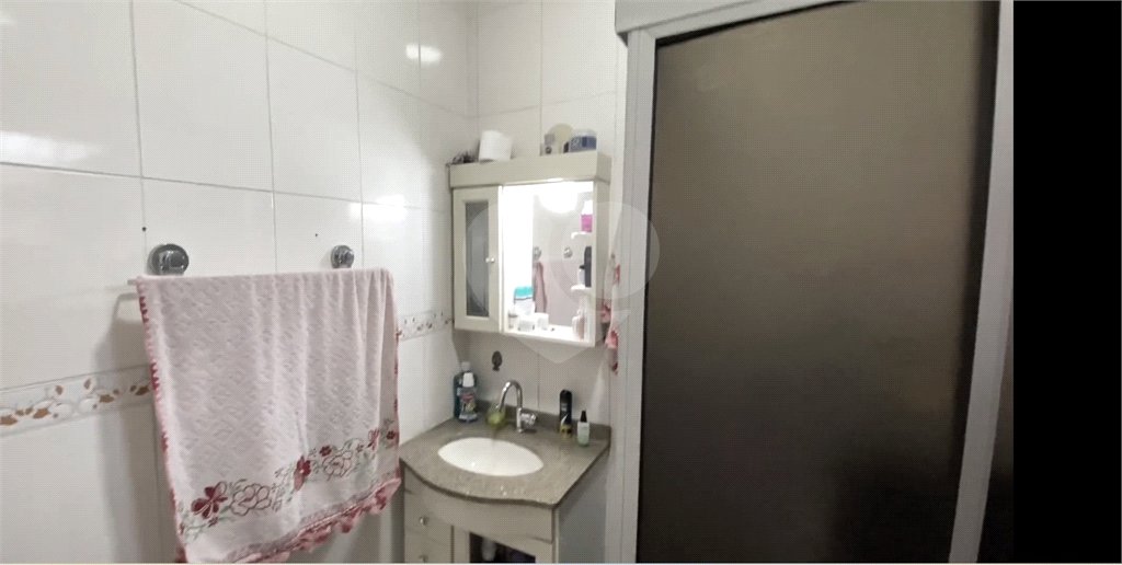 Sobrado à venda com 3 quartos, sendo 1 suíte, em Parque Novo Mundo, São Paulo, SP