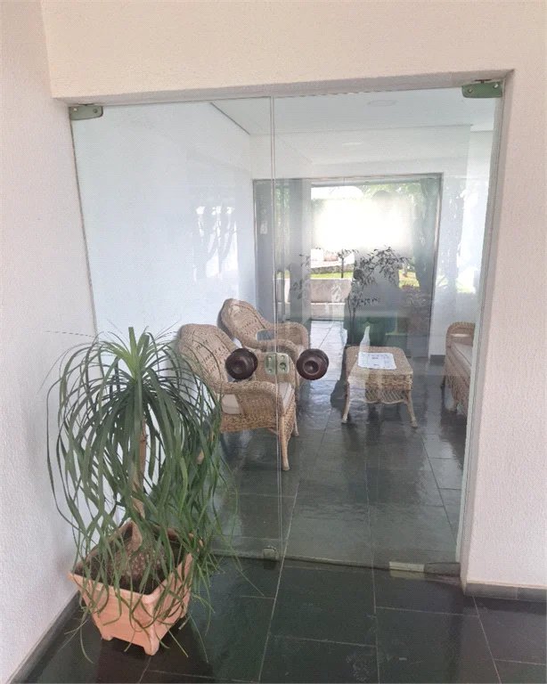Apartamento à venda com 2 quartos em Jardim Iracema, São Paulo, SP