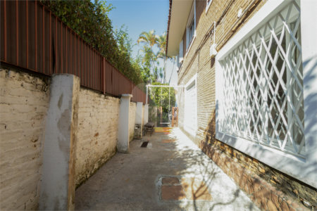 Sobrado à venda com 4 quartos, sendo 2 suítes, em Vila Madalena, São Paulo, SP