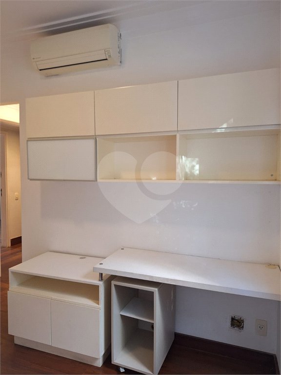 Apartamento à venda com 4 quartos, sendo 3 suítes,  em Vila Gertrudes, São Paulo, SP