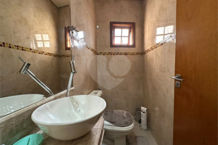 Sobrado à venda com 3 quartos, sendo 1 suíte, em Residencial Monte Verde, Indaiatuba, SP